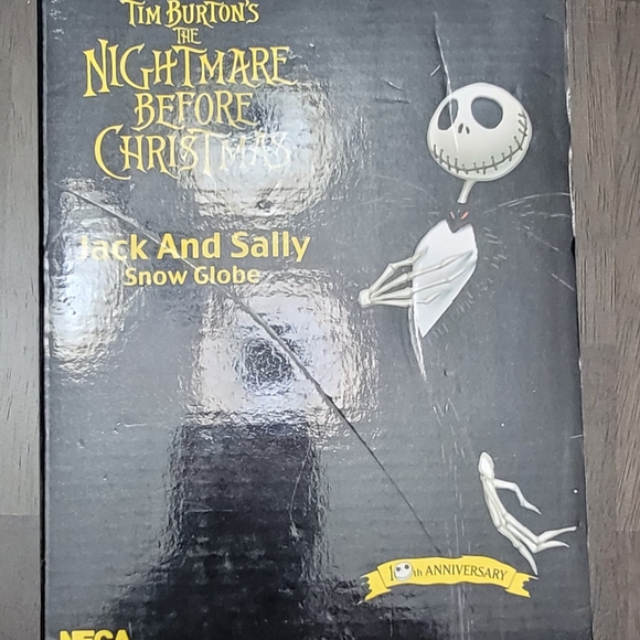 NECA The Nightmare Before Christmas - Jack and Sally Dancing Snow - Picture 6 of 8